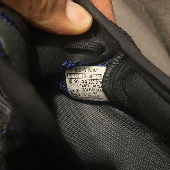 Yeezy Boost 350 - Picture 3 of 8